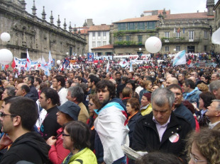 Na xuntanza inicial tamén se propuxo organizar outra manifestación a prol da lingua que se podería celebrar a comezos do curso